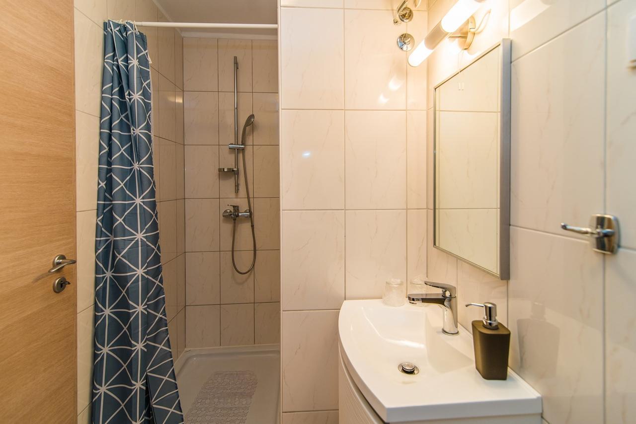 Apartment Stela โปเรช ภายนอก รูปภาพ